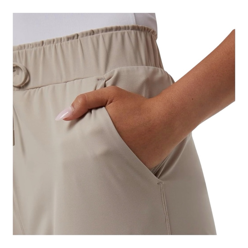 32 Degrees Women Nylon Lux Capri Color: Tan Size Small Large - Picture 10 of 16